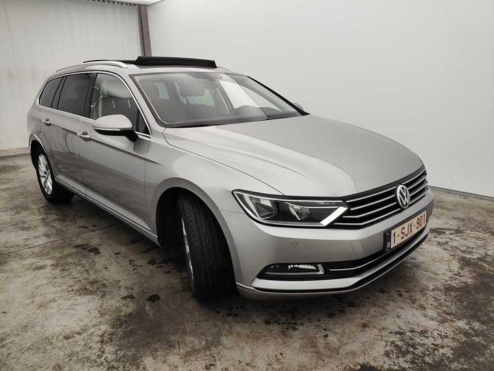 Photo 8 VIN: WVWZZZ3CZHE200606 - VOLKSWAGEN PASSAT 