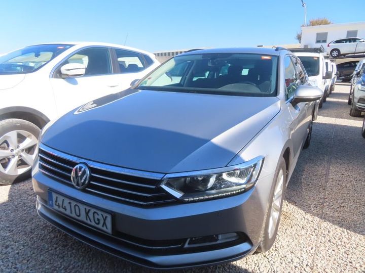 Photo 1 VIN: WVWZZZ3CZHE200942 - VOLKSWAGEN PASSAT 