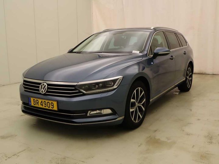 Photo 1 VIN: WVWZZZ3CZHE201777 - VOLKSWAGEN PASSAT 