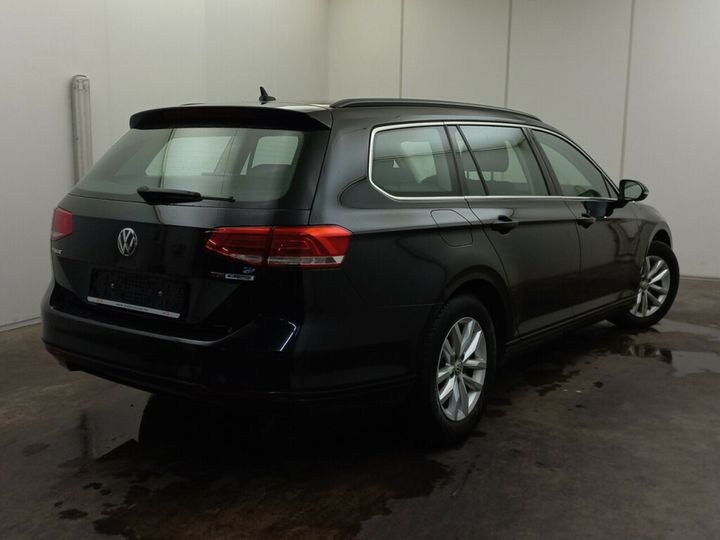 Photo 2 VIN: WVWZZZ3CZHE203017 - VOLKSWAGEN PASSAT 