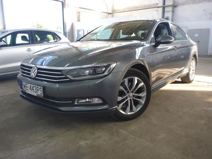 Photo 1 VIN: WVWZZZ3CZHE207886 - VOLKSWAGEN PASSAT 