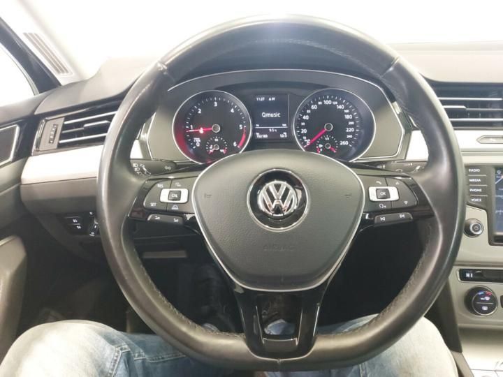 Photo 11 VIN: WVWZZZ3CZHE209089 - VOLKSWAGEN PASSAT 