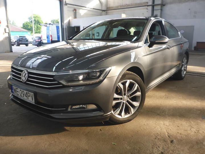 Photo 1 VIN: WVWZZZ3CZHE210881 - VOLKSWAGEN PASSAT 