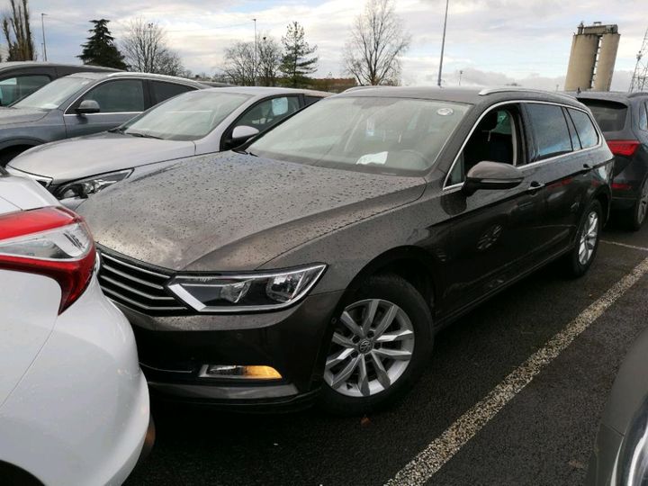 Photo 1 VIN: WVWZZZ3CZHP005043 - VOLKSWAGEN PASSAT 