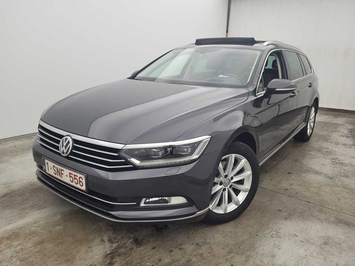 Photo 1 VIN: WVWZZZ3CZJE003142 - VOLKSWAGEN PASSAT 