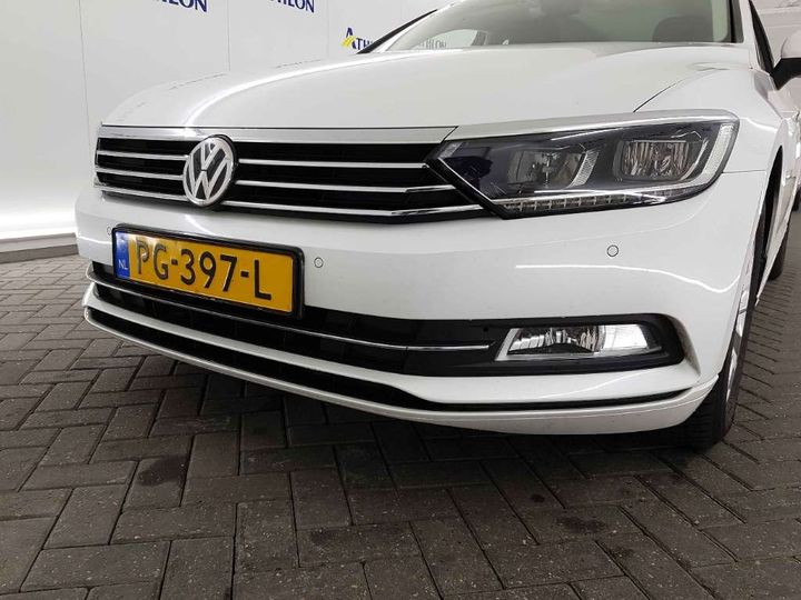 Photo 19 VIN: WVWZZZ3CZJE010446 - VOLKSWAGEN PASSAT 