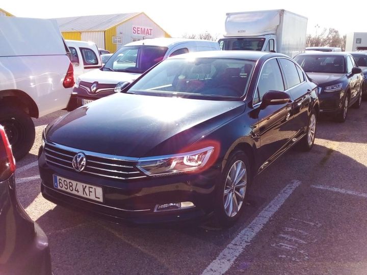 Photo 1 VIN: WVWZZZ3CZJE016148 - VOLKSWAGEN PASSAT 