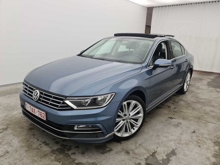 Photo 1 VIN: WVWZZZ3CZJE016903 - VOLKSWAGEN PASSAT 