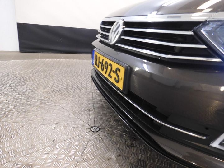 Photo 27 VIN: WVWZZZ3CZJE022713 - VOLKSWAGEN PASSAT 