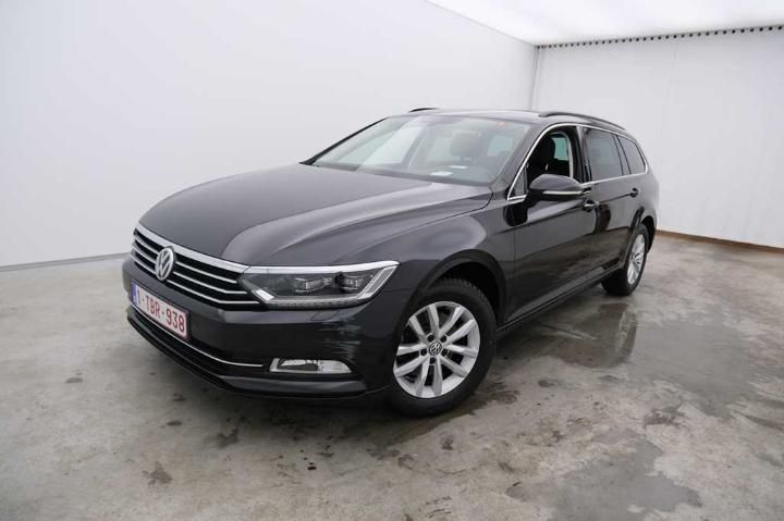 Photo 1 VIN: WVWZZZ3CZJE022949 - VOLKSWAGEN PASSAT 