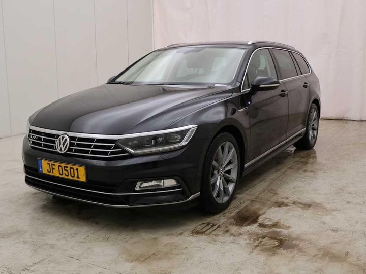 Photo 1 VIN: WVWZZZ3CZJE045395 - VOLKSWAGEN PASSAT 