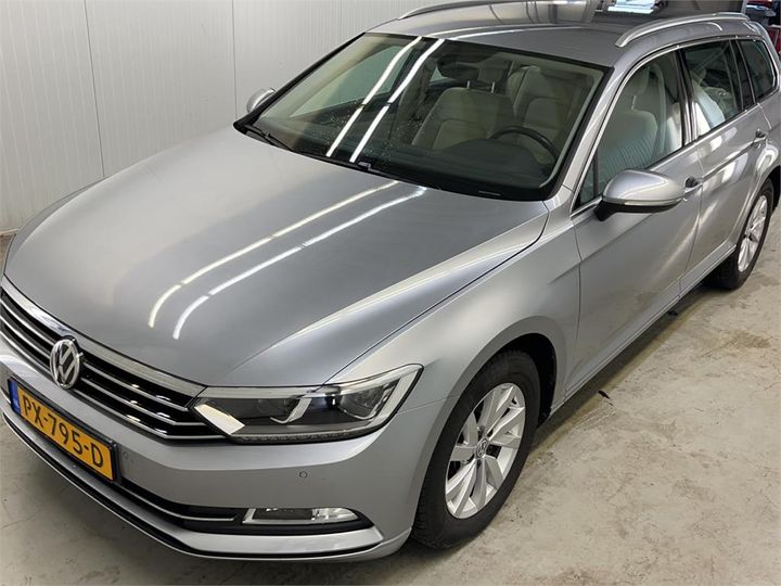 Photo 0 VIN: WVWZZZ3CZJE052638 - VOLKSWAGEN PASSAT 