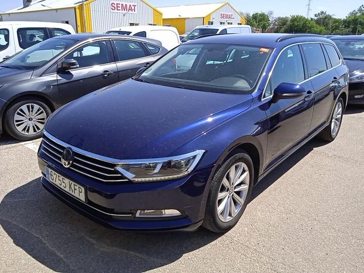 Photo 0 VIN: WVWZZZ3CZJE053223 - VOLKSWAGEN PASSAT 