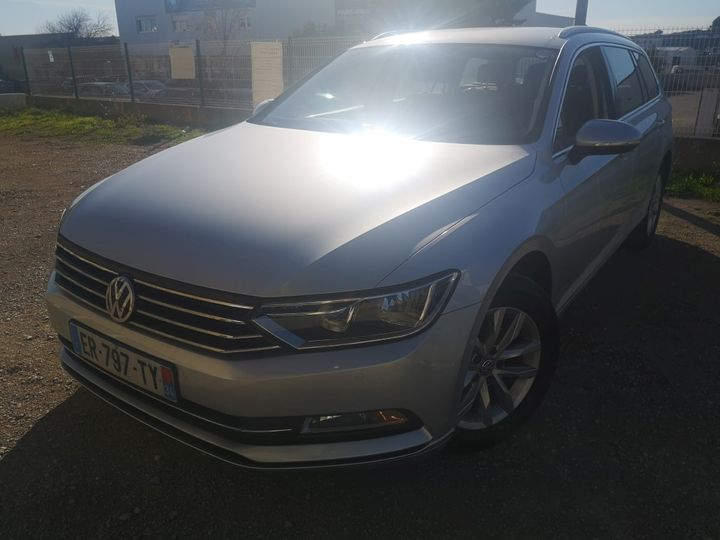 Photo 1 VIN: WVWZZZ3CZJE053402 - VOLKSWAGEN PASSAT SW 