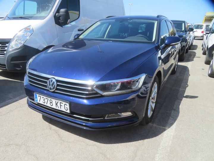 Photo 1 VIN: WVWZZZ3CZJE053427 - VOLKSWAGEN PASSAT 