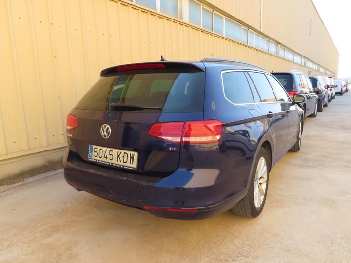 Photo 6 VIN: WVWZZZ3CZJE053589 - VOLKSWAGEN PASSAT 