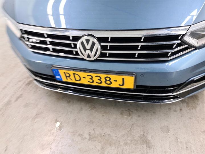 Photo 9 VIN: WVWZZZ3CZJE053657 - VOLKSWAGEN PASSAT 