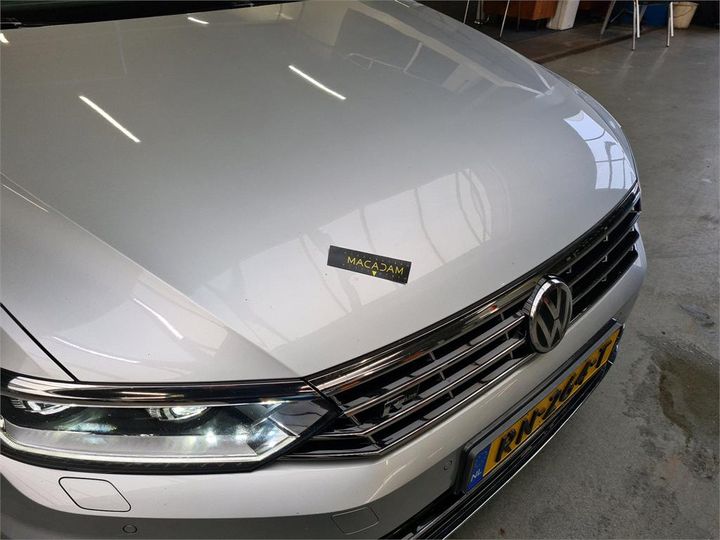 Photo 18 VIN: WVWZZZ3CZJE054500 - VOLKSWAGEN PASSAT VARIANT 