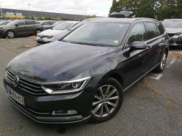 Photo 1 VIN: WVWZZZ3CZJE055262 - VOLKSWAGEN PASSAT SW 