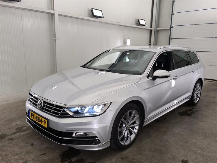 Photo 0 VIN: WVWZZZ3CZJE056419 - VOLKSWAGEN PASSAT 