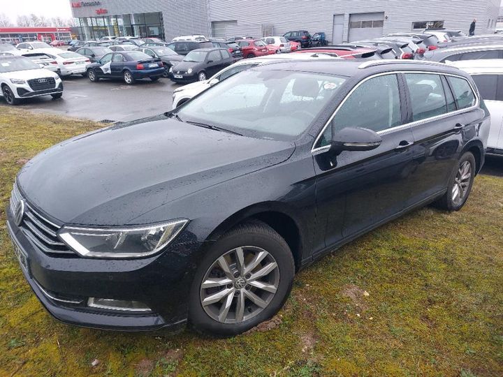 Photo 1 VIN: WVWZZZ3CZJE057990 - VOLKSWAGEN PASSAT 