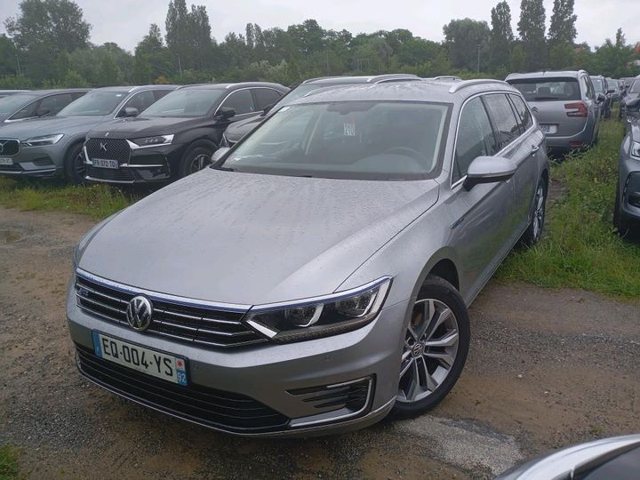 Photo 0 VIN: WVWZZZ3CZJE058304 - VW PASSAT SW 