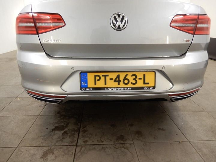 Photo 30 VIN: WVWZZZ3CZJE058485 - VOLKSWAGEN PASSAT 