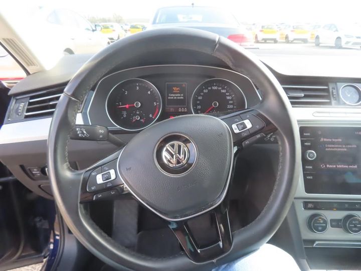 Photo 19 VIN: WVWZZZ3CZJE060729 - VOLKSWAGEN PASSAT 