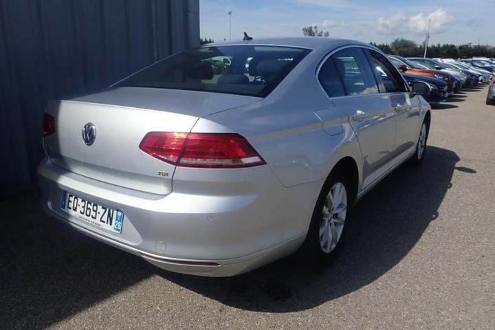 Photo 2 VIN: WVWZZZ3CZJE064067 - VOLKSWAGEN PASSAT 