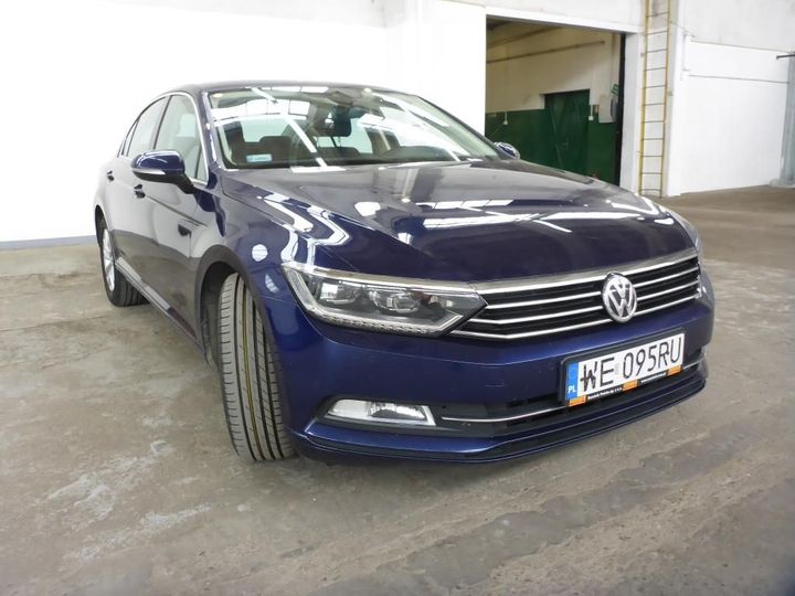 Photo 2 VIN: WVWZZZ3CZJE068767 - VOLKSWAGEN PASSAT 