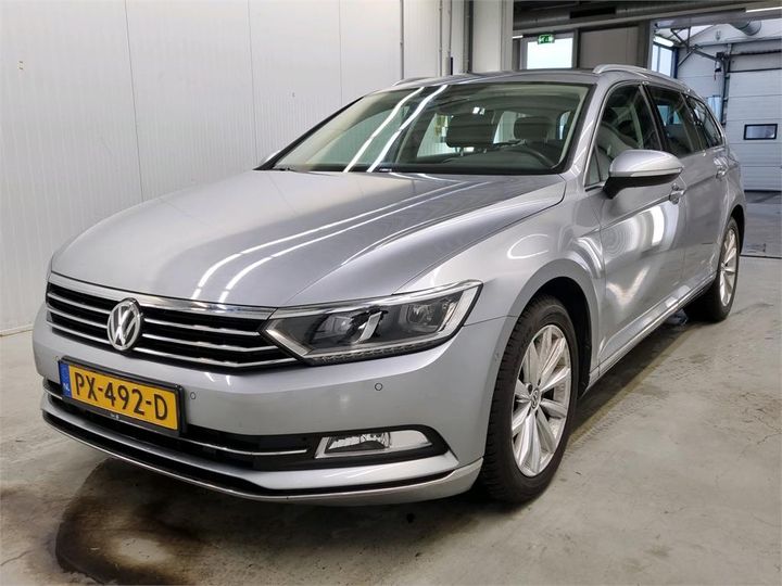 Photo 0 VIN: WVWZZZ3CZJE070552 - VOLKSWAGEN PASSAT 