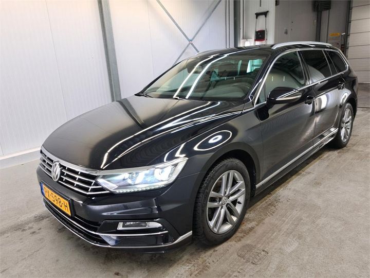 Photo 0 VIN: WVWZZZ3CZJE071118 - VOLKSWAGEN PASSAT 