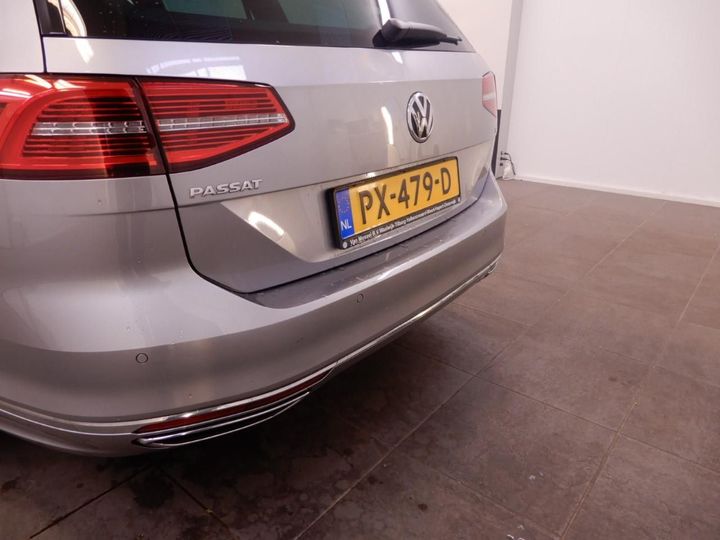 Photo 23 VIN: WVWZZZ3CZJE071536 - VOLKSWAGEN PASSAT 