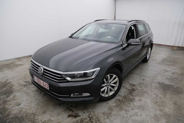 Photo 1 VIN: WVWZZZ3CZJE071800 - VOLKSWAGEN PASSAT 