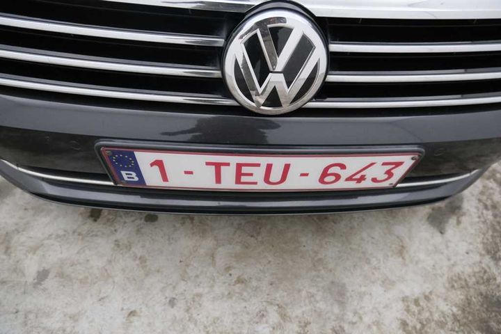 Photo 5 VIN: WVWZZZ3CZJE071800 - VOLKSWAGEN PASSAT 