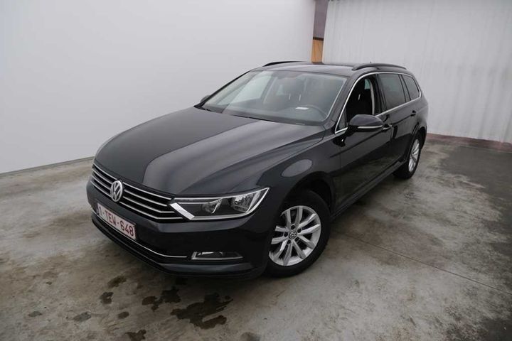 Photo 1 VIN: WVWZZZ3CZJE072240 - VOLKSWAGEN PASSAT 