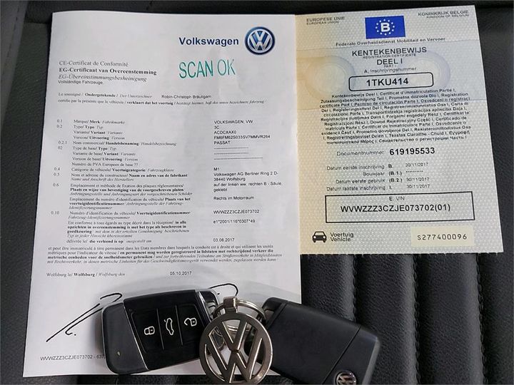 Photo 4 VIN: WVWZZZ3CZJE073702 - VOLKSWAGEN PASSAT 