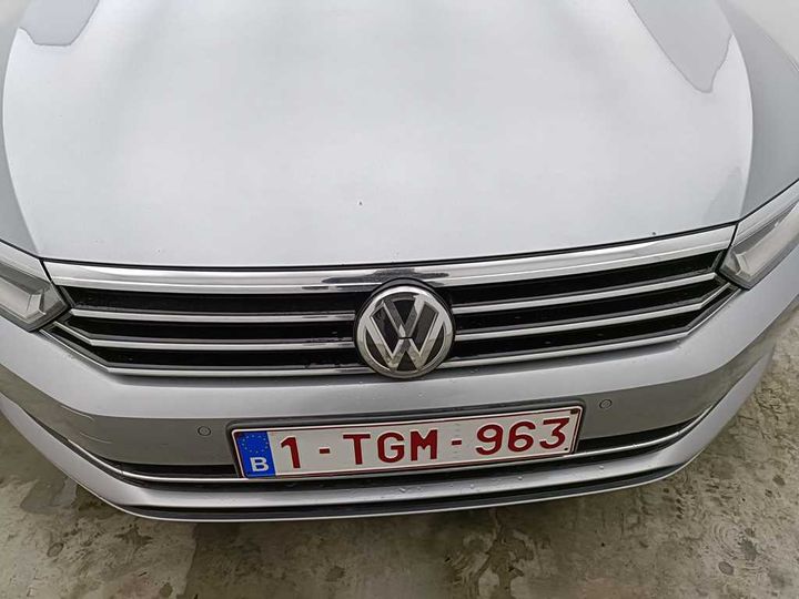 Photo 5 VIN: WVWZZZ3CZJE081727 - VOLKSWAGEN PASSAT 