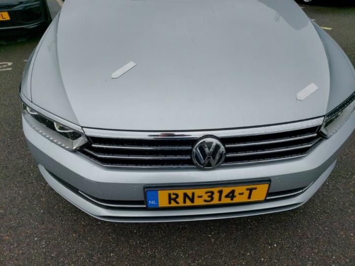 Photo 5 VIN: WVWZZZ3CZJE084772 - VOLKSWAGEN PASSAT 