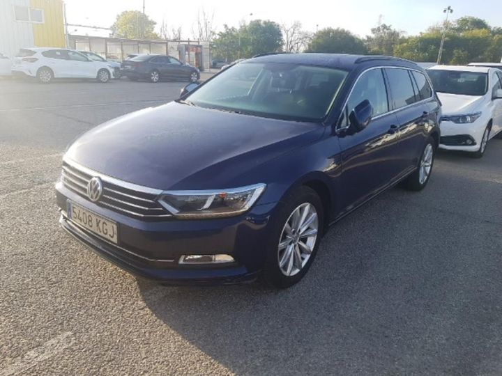 Photo 1 VIN: WVWZZZ3CZJE085389 - VOLKSWAGEN PASSAT 