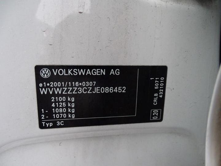 Photo 5 VIN: WVWZZZ3CZJE086452 - VOLKSWAGEN PASSAT 