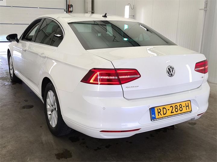 Photo 17 VIN: WVWZZZ3CZJE089088 - VOLKSWAGEN PASSAT 