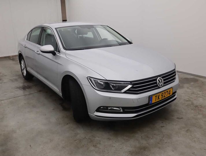 Photo 8 VIN: WVWZZZ3CZJE092586 - VOLKSWAGEN PASSAT 