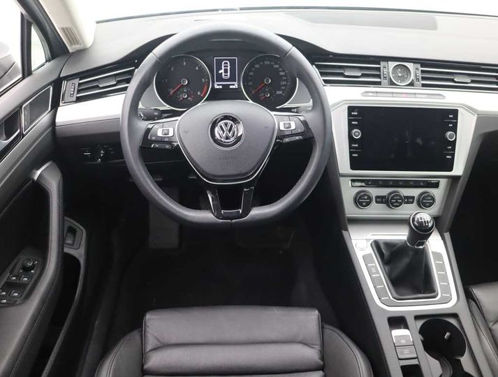 Photo 9 VIN: WVWZZZ3CZJE092586 - VOLKSWAGEN PASSAT 