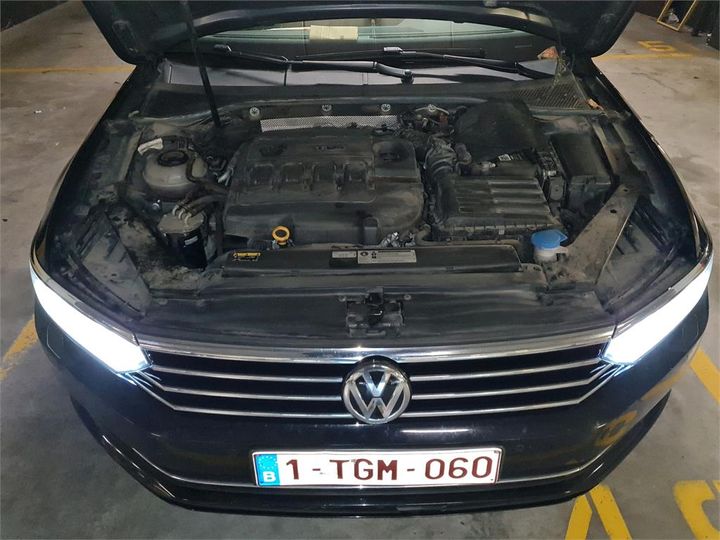 Photo 10 VIN: WVWZZZ3CZJE093292 - VOLKSWAGEN PASSAT 