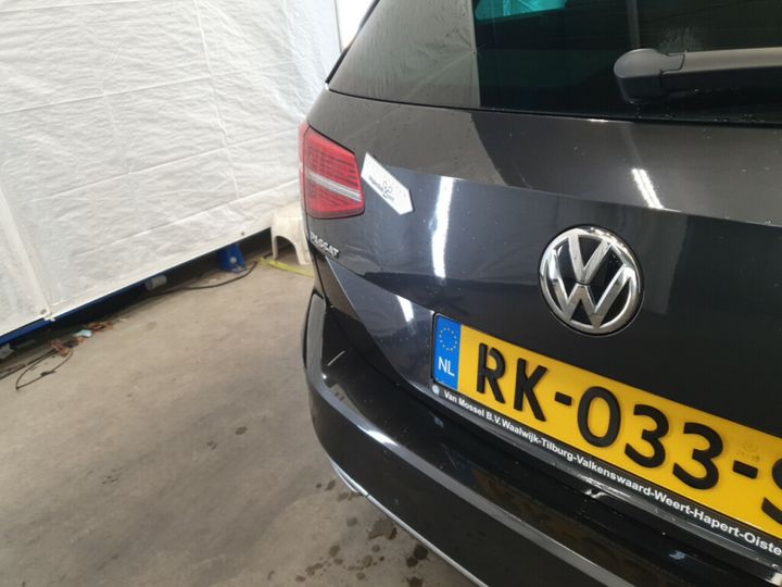 Photo 6 VIN: WVWZZZ3CZJE101340 - VOLKSWAGEN PASSAT 