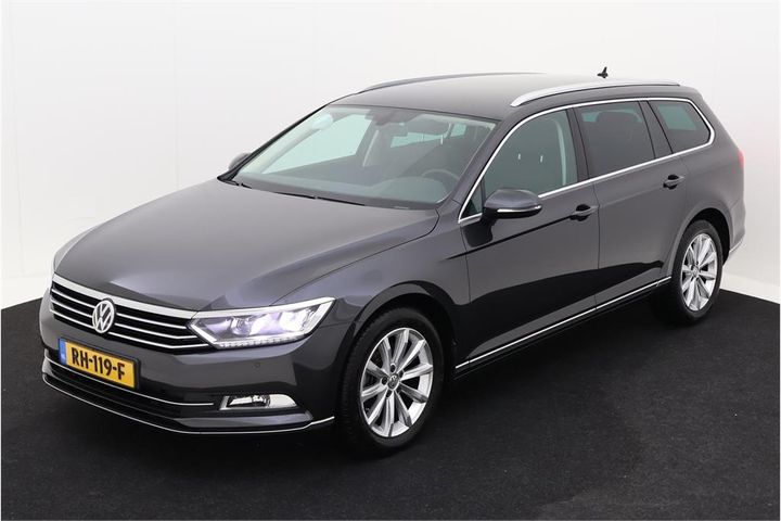 Photo 1 VIN: WVWZZZ3CZJE101827 - VOLKSWAGEN PASSAT 