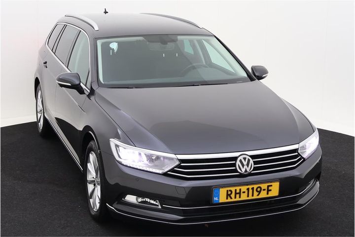 Photo 2 VIN: WVWZZZ3CZJE101827 - VOLKSWAGEN PASSAT 