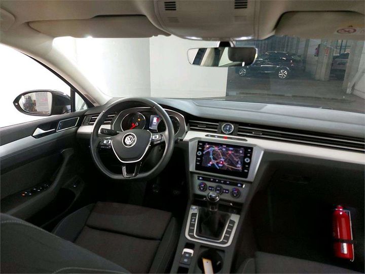 Photo 5 VIN: WVWZZZ3CZJE102686 - VOLKSWAGEN PASSAT 