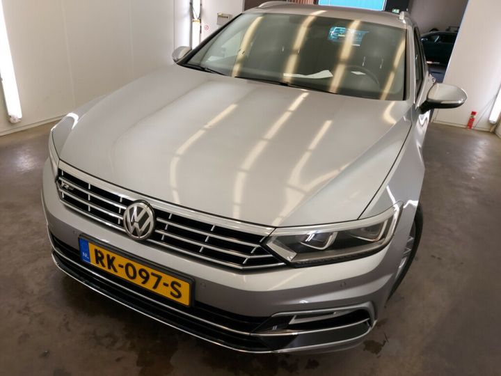 Photo 5 VIN: WVWZZZ3CZJE103421 - VOLKSWAGEN PASSAT 